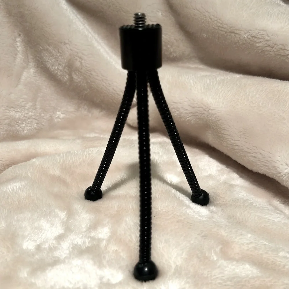 🔴 CLEARANCE🔖 LK NW DIGITAL CONCEPTS 5” COMPACT TABLETOP RUBBER BALL MINI TRIPOD